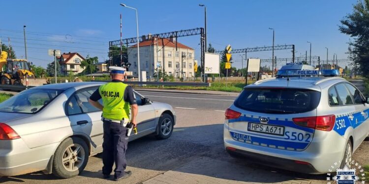 Sandomierz: Nietrzeźwy przewoził żonę i 7-letnie dziecko