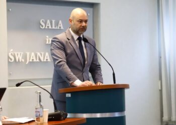 Mielec: Prezydent Mielca w obronie mieleckich Black Hawków.