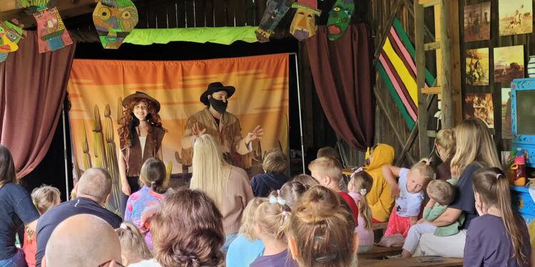 Dąbie: Udana jubileuszowa edycja święta teatru