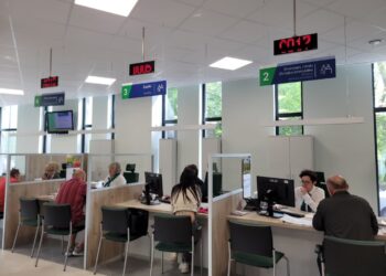 Sandomierz: Twoje dziecko dorabia w wakacje? Pamiętaj o ponownym zgłoszeniu do ubezpieczenia zdrowotnego