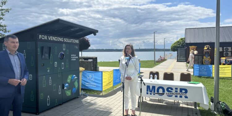 Tarnobrzeg: „Planeta albo plastik” – ekologiczna inicjatywa nad Jeziorem Tarnobrzeskim