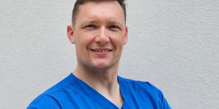 Stalowa Wola: Nowy szef stalowowolskiej neurologii – kierowanie oddziałem objął Piotr Cisłak