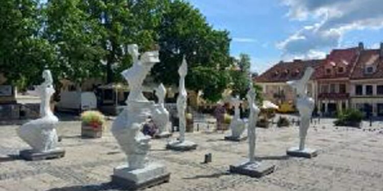Sandomierz: Dziś wernisaż wystawy rzeźby Stanisława Wysockiego i jego syna Michała Wysockiego