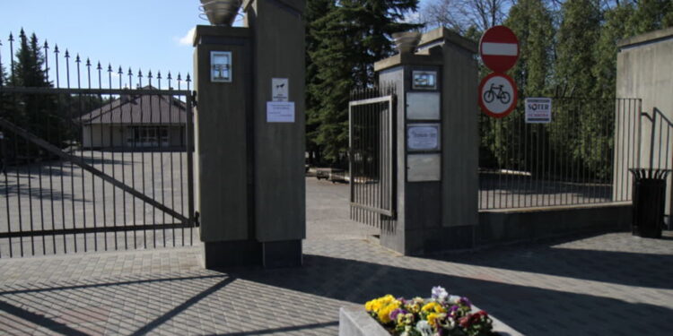 Mielec: Prace modernizacyjne na cmentarzu komunalnym