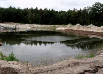 Stalowa Wola: Trwa przebudowa Kaczych Dołów – powstaje techniczny zbiornik retencyjny.