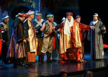 Dębica: Świętowano ćwierćwiecze dębickiej opery i zakończenie kolejnego sezonu