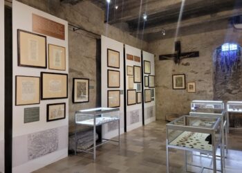 Sandomierz: Sezon turystyczny trwa – niezwykła wystawa w Domu Długosza