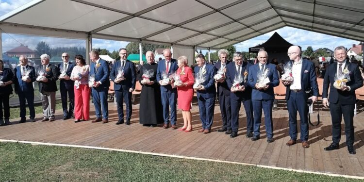 Mielec: Tradycja, wdzięczność i wspólne świętowanie