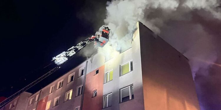 Tarnobrzeg. Pożar mieszkania w bloku na Kossaka