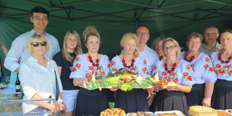 Dwikozy: Zacięta bitwa na regionalne przysmaki. Najlepsza „Gęś, która przemówiła po polsku”