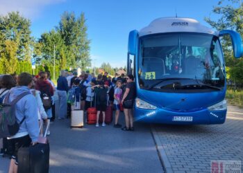 Tarnobrzeg. Młodzi strażacy ochotnicy pojehcali na obóz