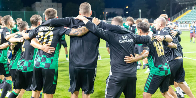 Stal Stalowa Wola w sobotę rozegra kolejny mecz na Hutniczej – rywalem KKS Kalisz