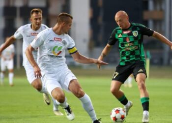 Stal Stalowa Wola zremisowała z Unią Skierniewice