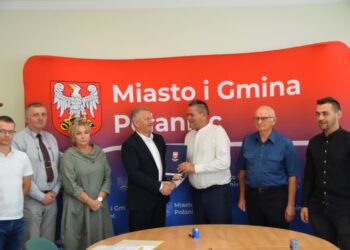 Połaniec: Uczniowie mają zapewniony dowóz do szkół na terenie gminy