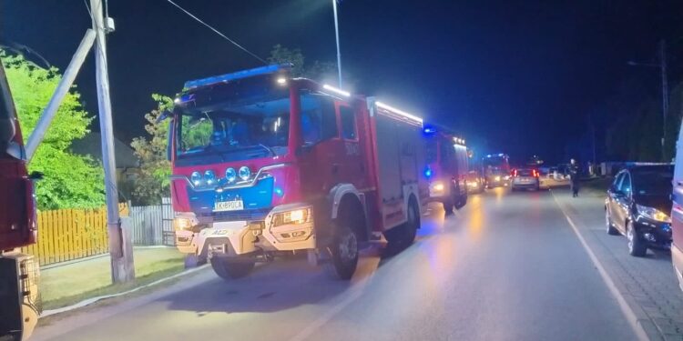 Staszów: Tragiczny pożar w Rytwianach. W wyniku akcji gaśniczej znaleziono zwęglone ciało