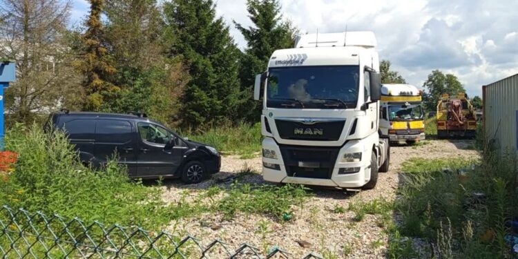 Dębica: Podstępem ukradli 18 ton mięsa