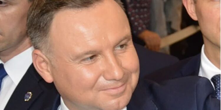 Andrzej Duda Honorowym Obywatelem Stalowej Woli – radni nie byli jednomyślni