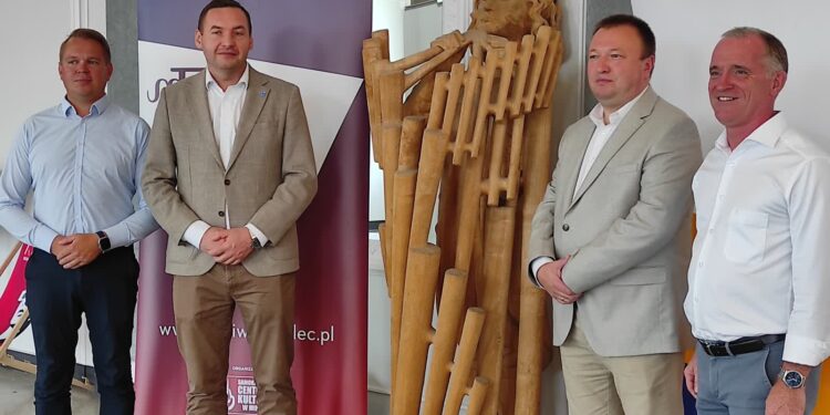 Mielec: Z każdym dniem bliżej do MFM