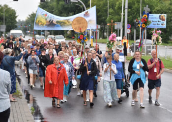 Stalowa Wola: Wyruszyła piesza pielgrzymka do Częstochowy
