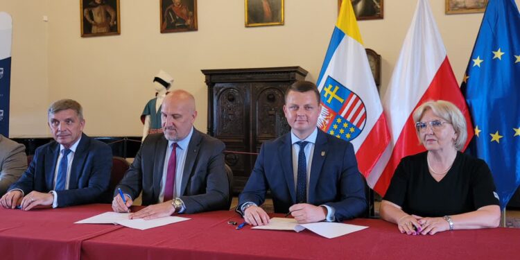 Samborzec: Mieszkańcy Zajeziorza wygodnie dojadą do pól