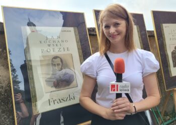 Sandomierz: Pod lipami czytali Kochanowskiego