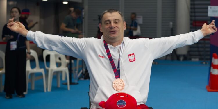 Tarnobrzeg: Jacek Czech z brązowym medalem Mistrzostw Świata w Singapurze