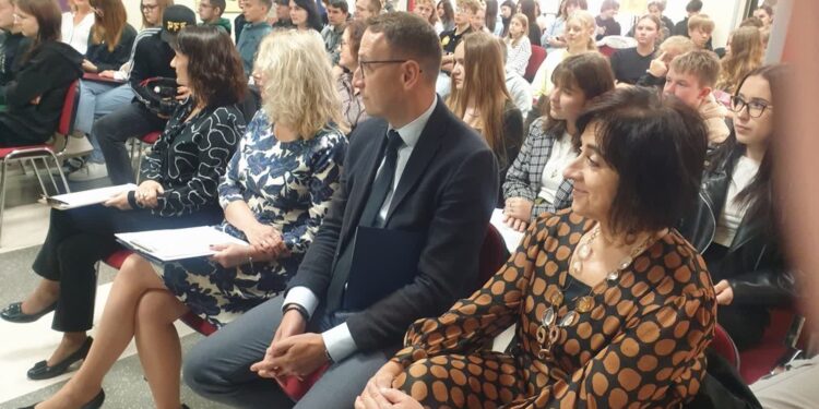 Tarnobrzeg: Czytanie, muzyka i fraszki w oryginalnej odsłonie