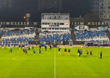 Mielec:Przegrana Stali Mielec, odejście trenera