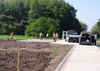 Tarnobrzeg: Nowa przestrzeń sportowa na osiedlu Zakrzów [zdjęcia]