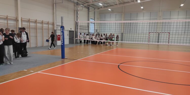 Mielec: Będą ćwiczyć w godnych warunkach….