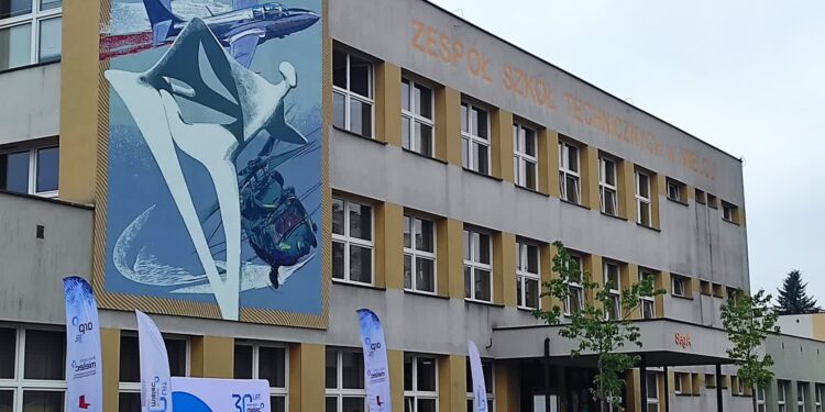 Mielec: Zespół Szkół Technicznych imienia…..