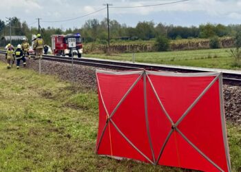 Chorzelów: Wypadek śmiertelny na przejeździe kolejowym