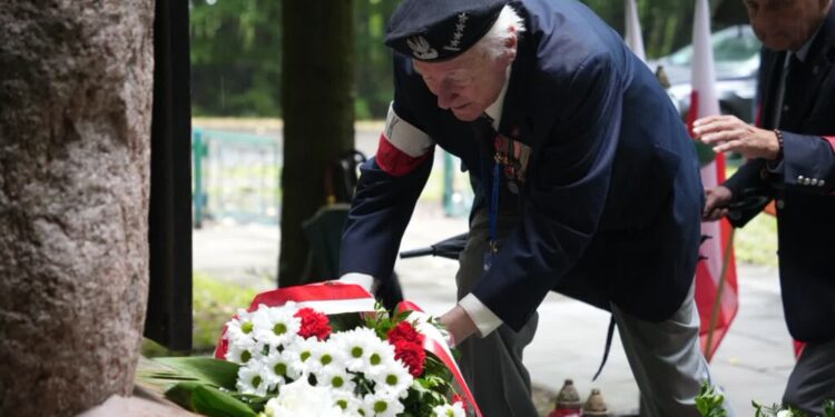 Dębica: Ponownie zabrzmiały słowa modlitwy, pamięci i wdzięczności