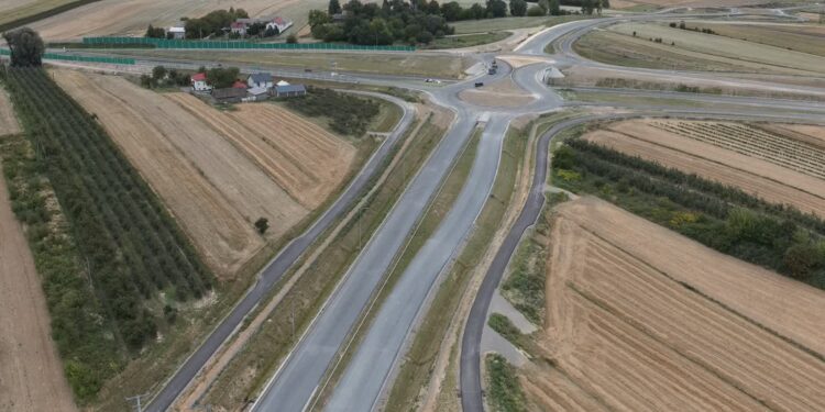 Opatów: Zmiana organizacji ruchu na budowie obwodnicy Opatowa