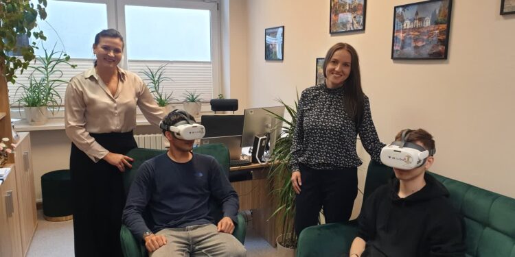 Tarnobrzeg: W „Prymasówce” poprawiają dobrostan uczniów wirtualną rzeczywistością
