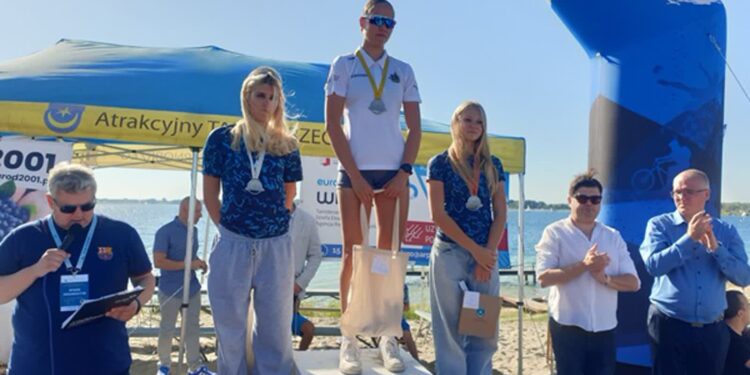 Tarnobrzeg: Kajakarze pokazali moc [zdjęcia]