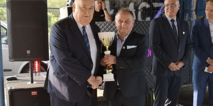 Tarnobrzeg. 40 lat OKS Iskra Sobów