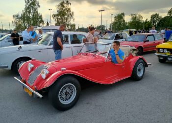 Mielec: W rytmie klasyki – 14. Zlot Pojazdów Zabytkowych z sercem dla innych