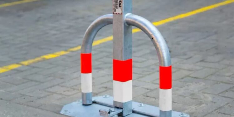 Dębica: Potrzeba więcej miejsc parkngowych