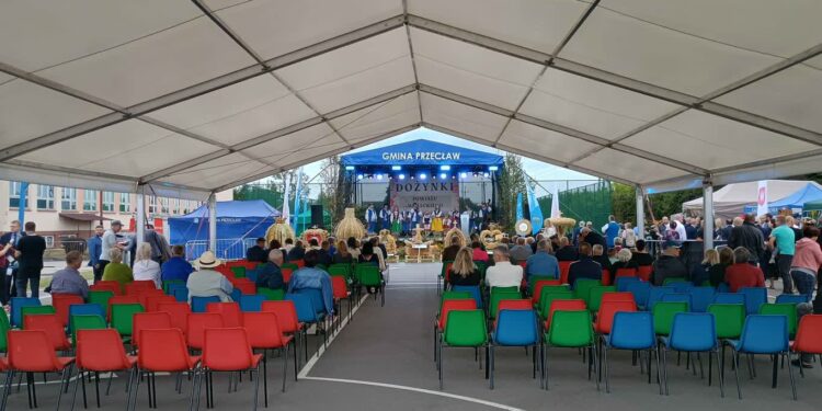 Mielec: Święto Plonów na Wesoło – Dożynki Powiatu Mieleckiego 2025