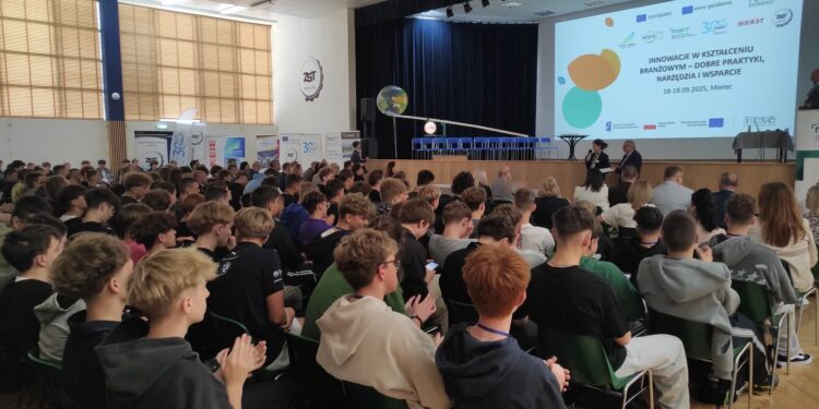 Mielec: Innowacje w kształceniu branżowym