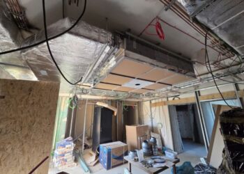 Dębica: Intensywne prace budowlane i instalacyjne w  dębickim szpitalu