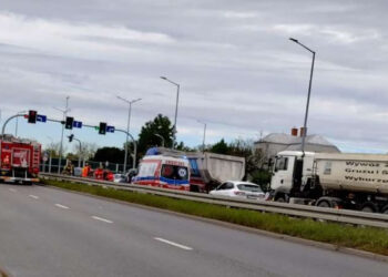 Stalowa Wola: Kierowca samochodu ciężarowego zasłabł na skrzyżowaniu