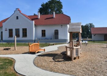 Padew Narodowa: „Dziecięcy Dwór” w Kębłowie już z najmłodszymi