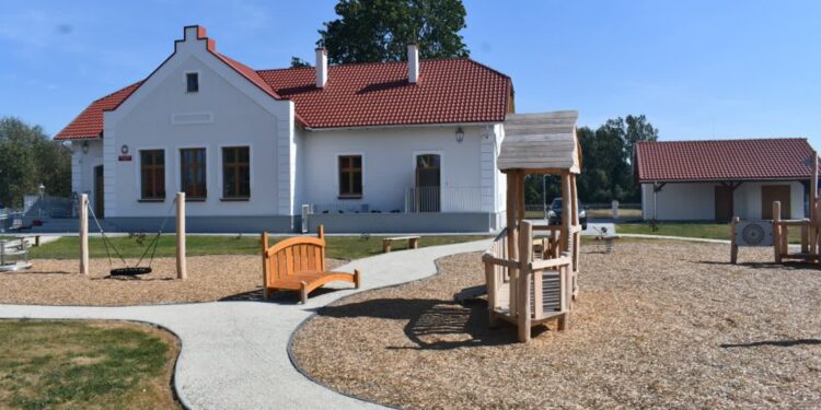 Padew Narodowa: „Dziecięcy Dwór” w Kębłowie już z najmłodszymi