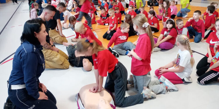 Stalowa Wola: 'Jedynka’ walczyła o bicie serca