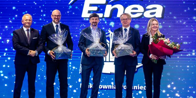 Połaniec: Uhonorowanie zasłużonych pracowników Elektrowni Połaniec