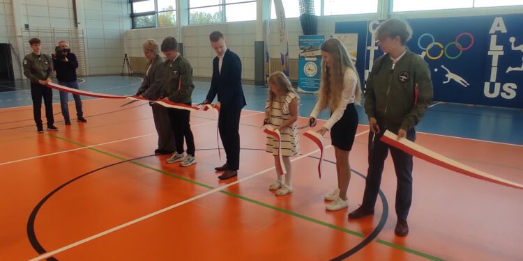 Mielec: Sen o  nowej hali sportowej w  ZSO nr 1 się spełnił….