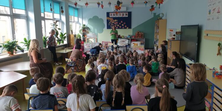 Tarnobrzeg: Przedszkolaki świętują Dzień Kundelka