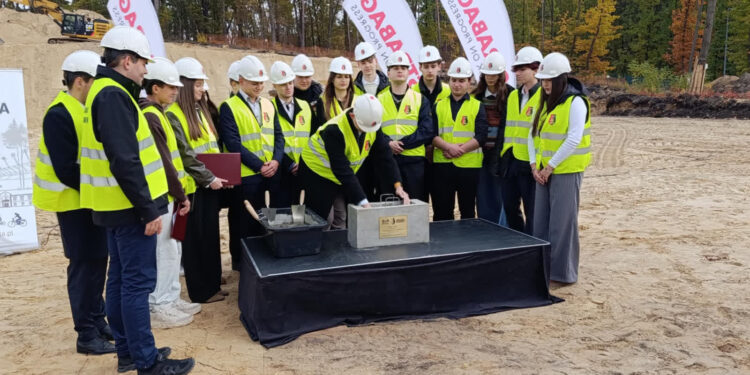 Stalowa Wola: Wmurowano kamień węgielny pod budowę Centrum Sportów Młodzieżowych